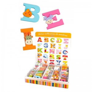 Letras de madera adhesivas